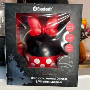 Minnie Mouse Ultrasonic Aroma Difusser & Wireless Speaker